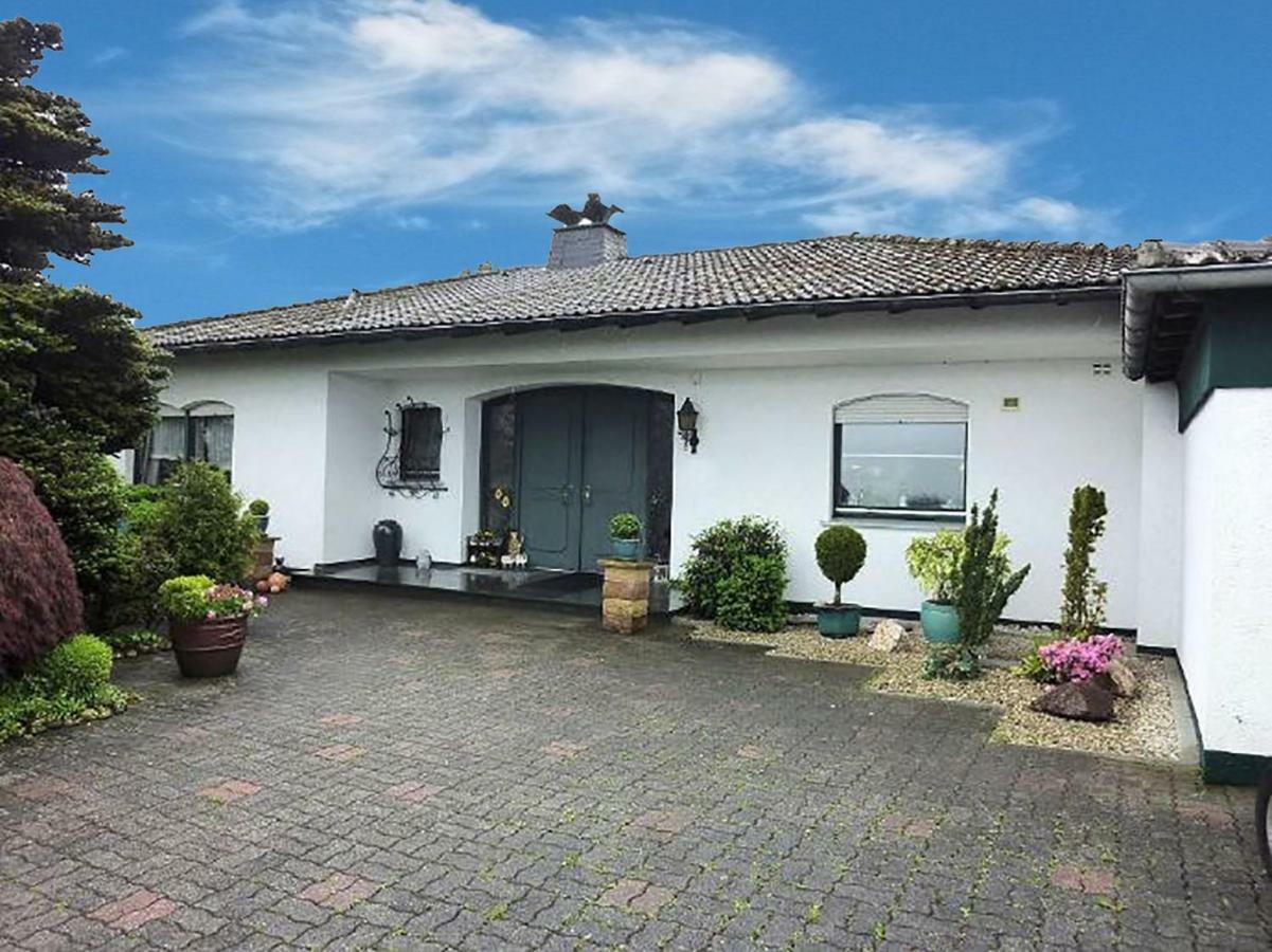 Bed And Breakfast Am Hoehenweg Warstein Exterior foto