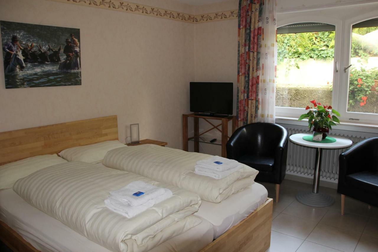Bed And Breakfast Am Hoehenweg Warstein Exterior foto